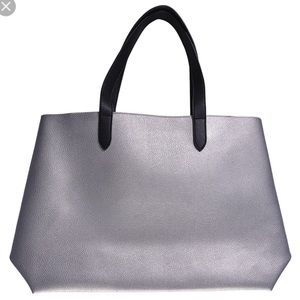 Silver tote 👜
